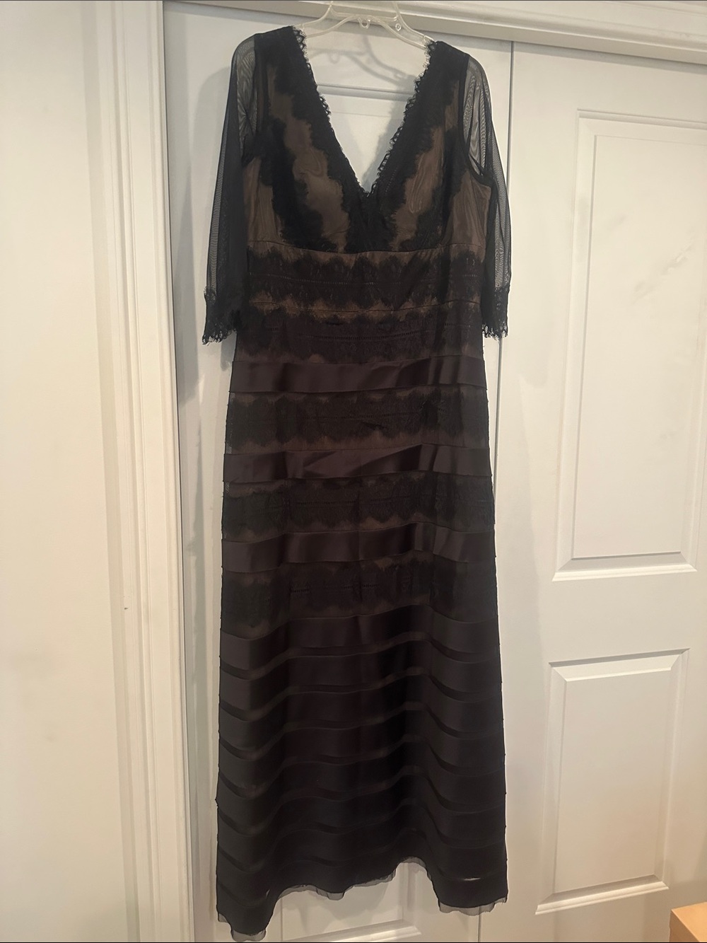 JS Collections Black Sheer Lace-Trim V-Neck Long Sleeve Maxi Dress